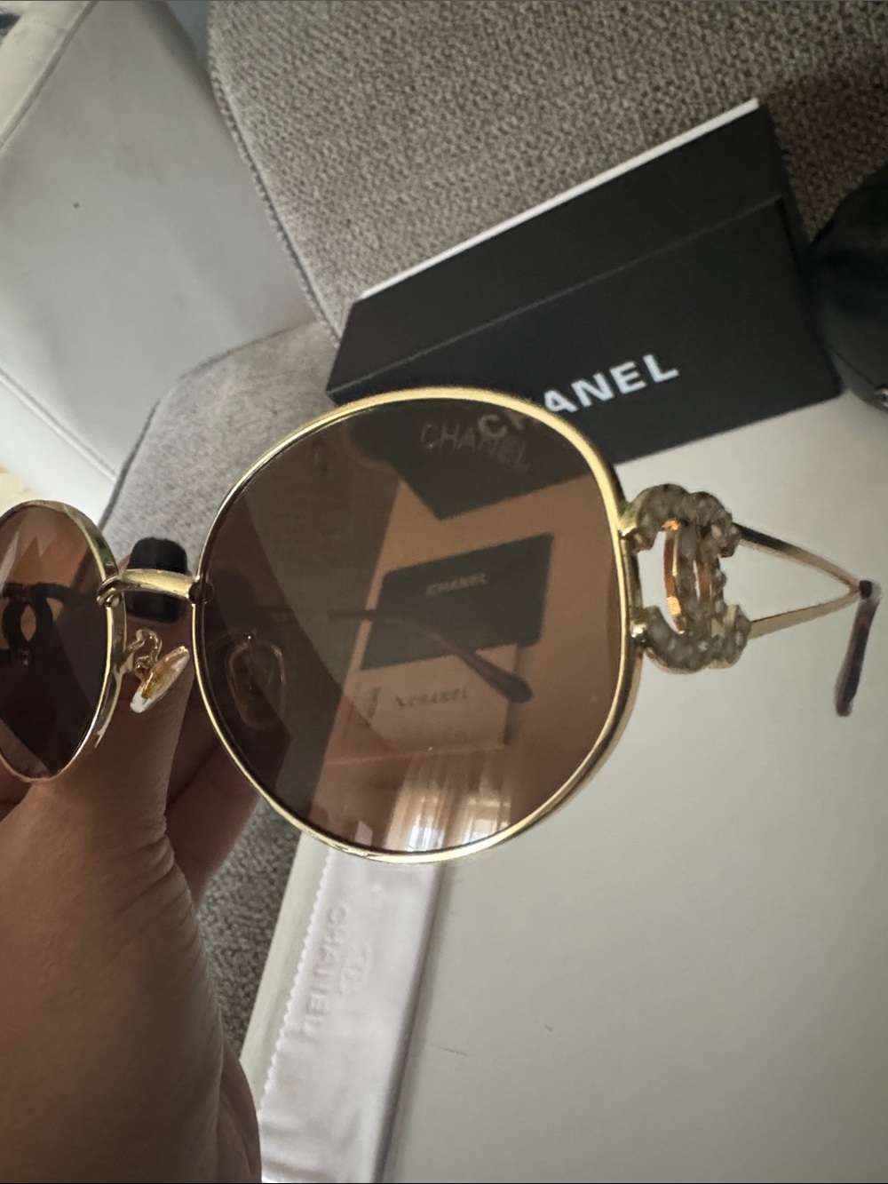 CHANEL Gold Frame Brown Lens Oval Sunglasses with Brown Temples and Logo Case - Picture 5 of 8